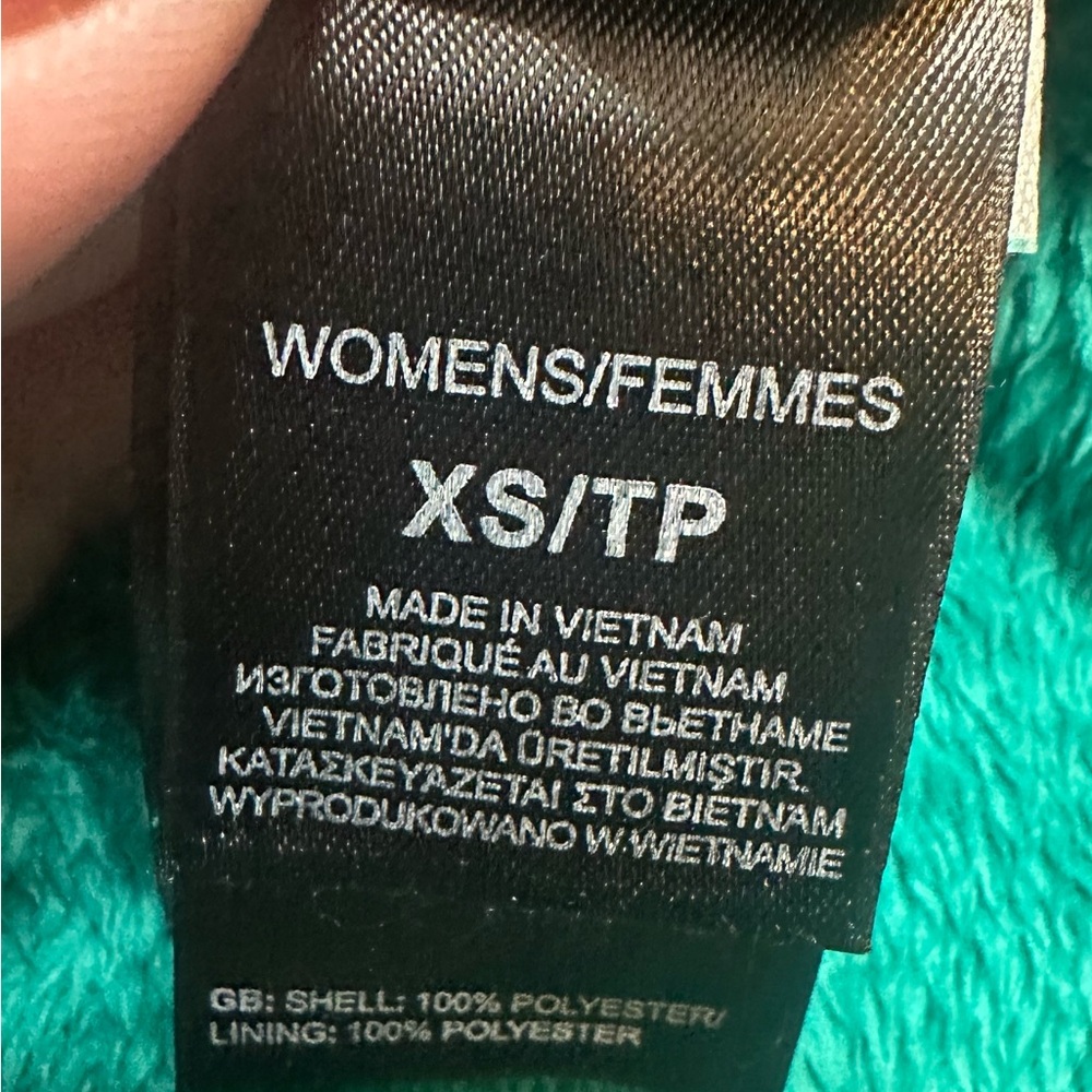 The North Face Women's Osito Jacket, Size XS - Picture 6 of 10